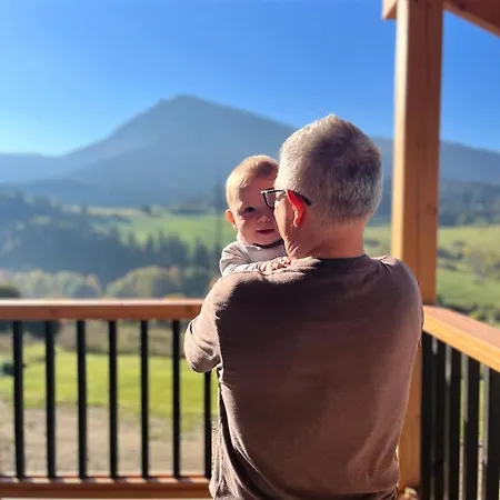 Pod Skalkami Сasa de vacaciones Dolny Kubin