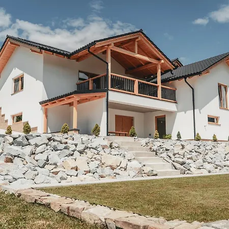 Pod Skalkami 펜션 *