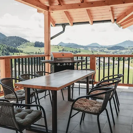 Pod Skalkami 度假居 *