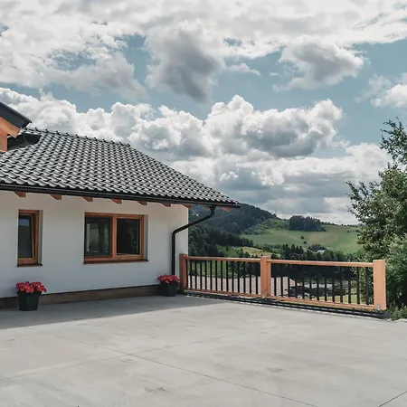 Pod Skalkami Dolny Kubin